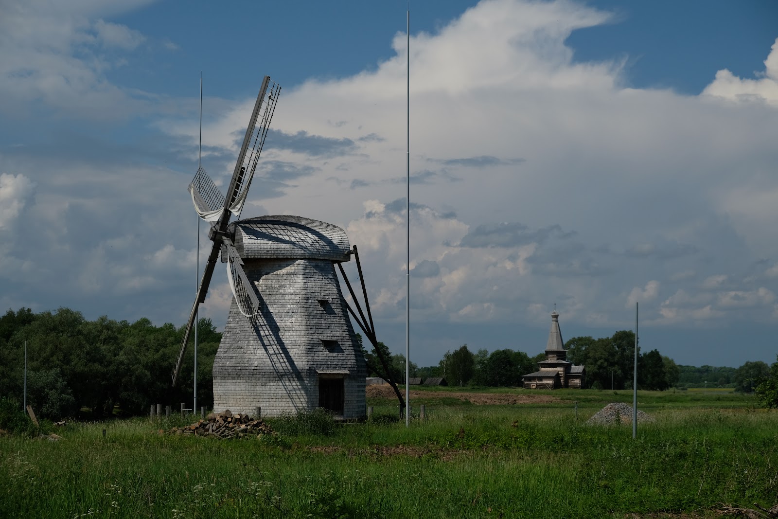 Ветряная мельница из деревни Ладощино